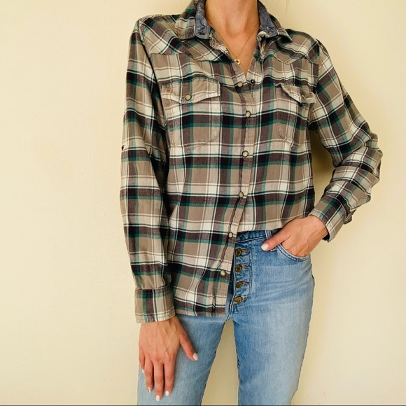 JACHS Girlfriend western Bea plaid flannel Long Sleeve Button down plaid Shirt - Picture 2 of 8